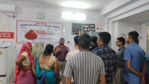 मेडिकल कॉलेज में शैक्षणिक प्रदर्शन: छात्र-छात्राओं ने सीखे आधुनिक प्रयोगशाला और रक्त केंद्र के व्यावहारिक गुर