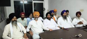 एकतरफा कार्रवाई से सिख समाज आक्रोशित, प्रशासन से निष्पक्ष जांच की मांग